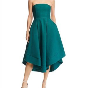 Strapless Emerald Green Gown